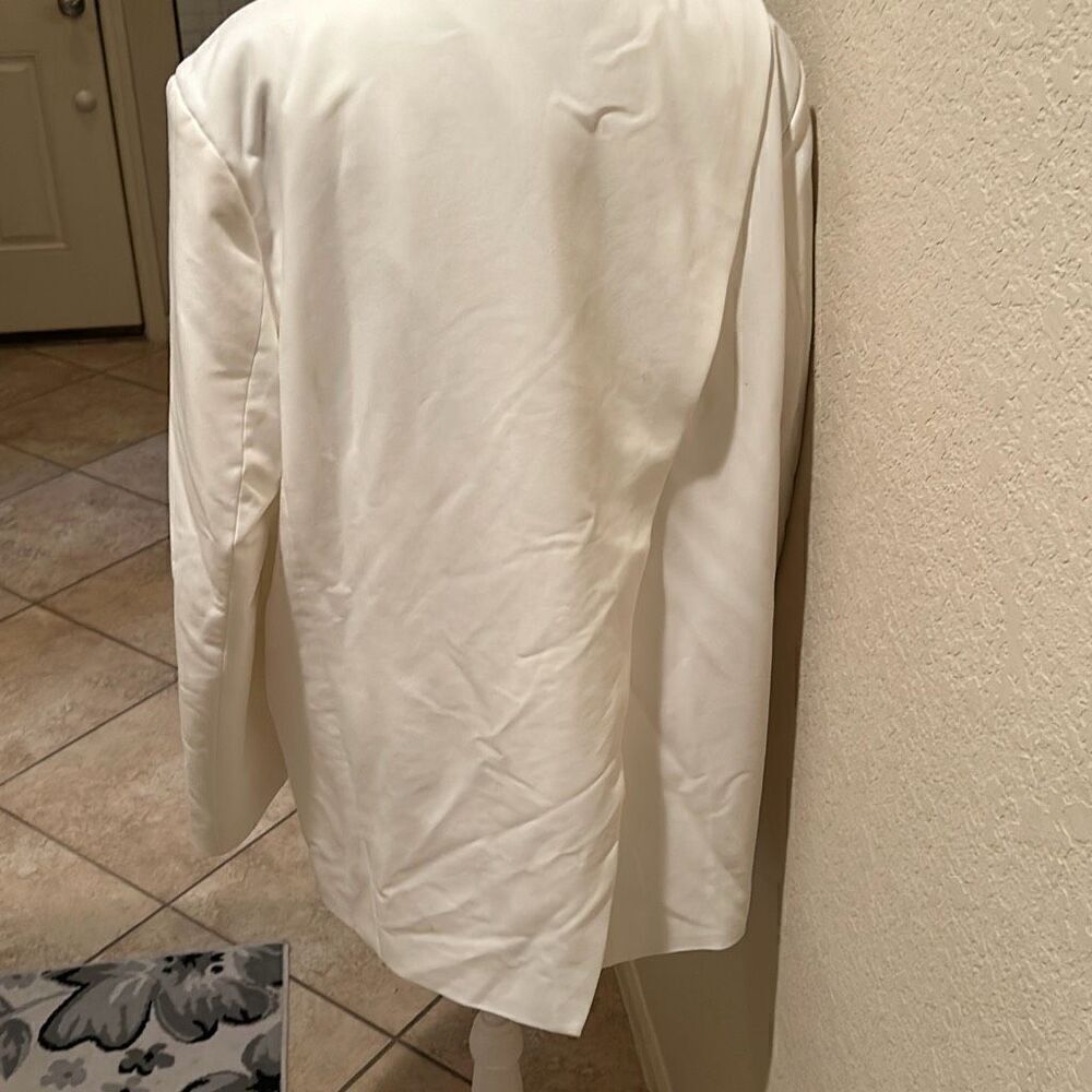 Bardot Women's M Relaxed Oversized Blazer Jacket Cream White Long Minimalist New - Picture 4 of 10